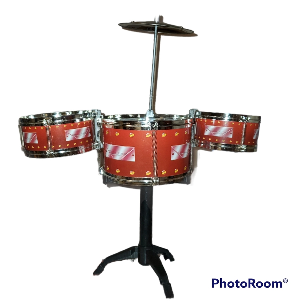 Buzzy Desktop 18 inch x 14 inch Drum Set